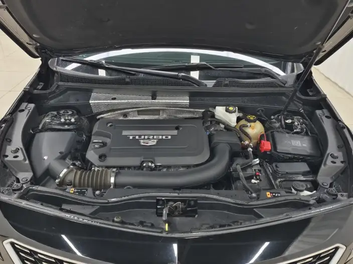 Cadillac XT4 2021 Model 28T 2WD Luxury Model – фото 10