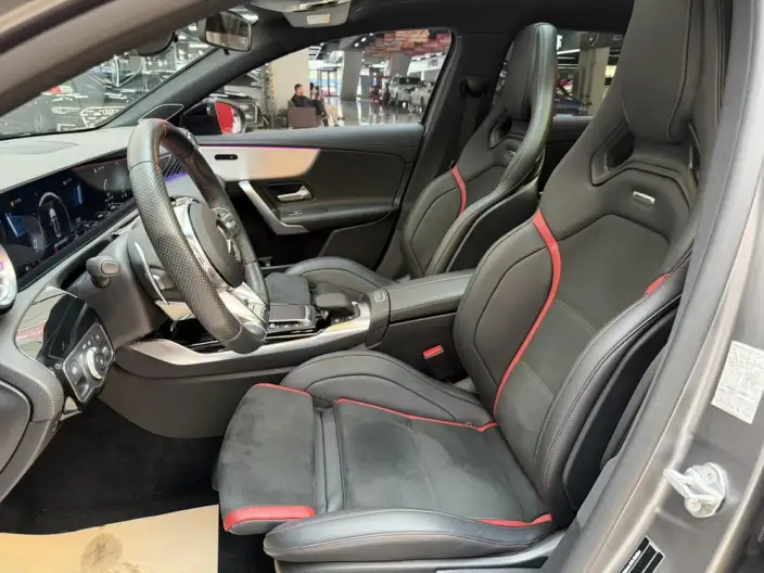 Mercedes-Benz A-Class AMG 2021 Model AMG A 35 L 4MATIC Blazing Night Special Edition – фото 10