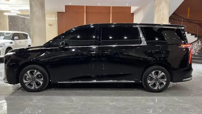 Maxus G90 2024 Model 2.0T Xingyun VII seat Edition – фото 4