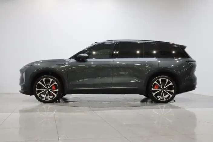NIO ES8 2023 Model 100kWh Signature Edition – фото 4