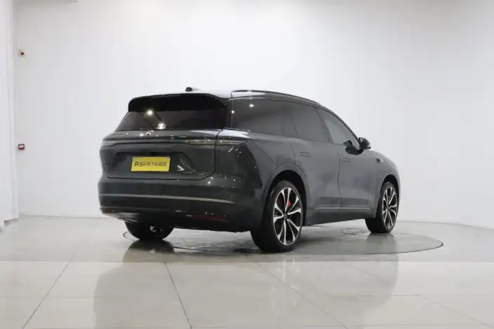 NIO ES8 2023 Model 100kWh Signature Edition – фото 7
