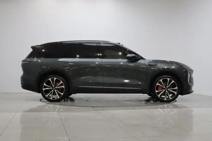 NIO ES8 2023 Model 100kWh Signature Edition – фото 8