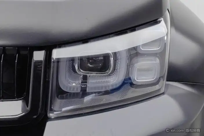 BAIC BJ40 2021 Model 2.0D Automatic 4WD Blade Hero Edition Warrior Model – фото 7