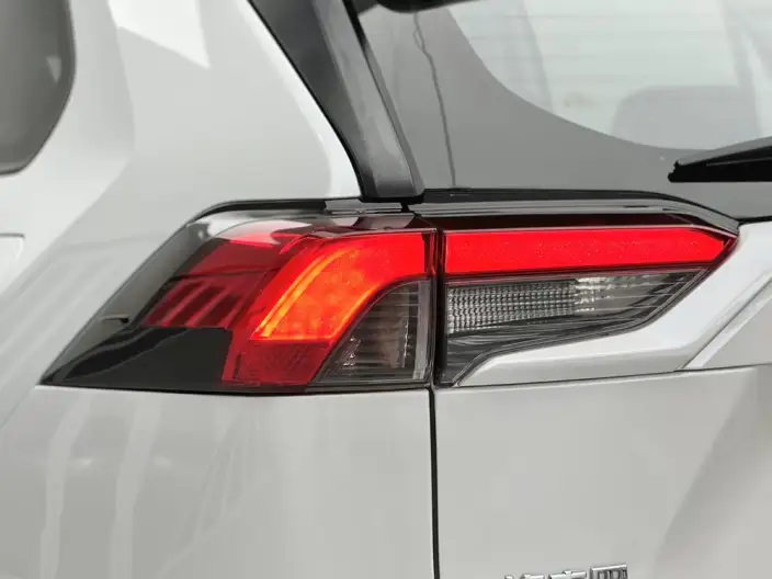Toyota RAV4 2021 Model 2.0L CVT 2WD Urban Edition – фото 10