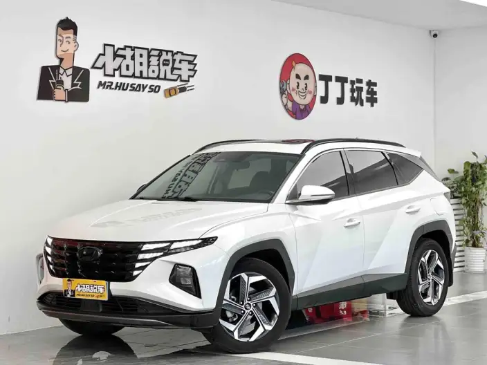 Hyundai Tucson 2023 Model Hyundai Tucson L 1.5T DLX 2WD Deluxe Edition – фото 1