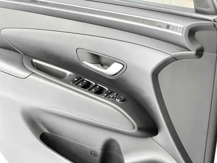 Hyundai Tucson 2023 Model Hyundai Tucson L 1.5T DLX 2WD Deluxe Edition – фото 10