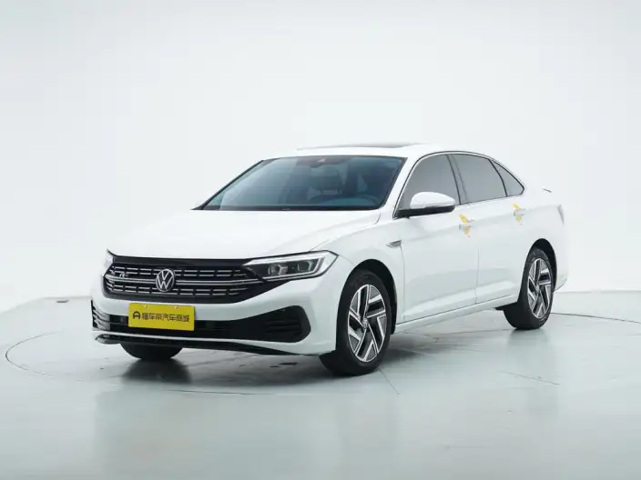 Volkswagen Sagitar 2023 Model 300TSI DSG Beyond Edition – фото 1