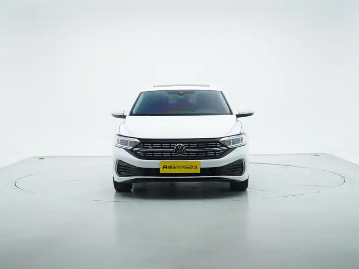 Volkswagen Sagitar 2023 Model 300TSI DSG Beyond Edition – фото 2