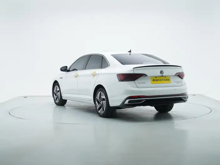 Volkswagen Sagitar 2023 Model 300TSI DSG Beyond Edition – фото 5
