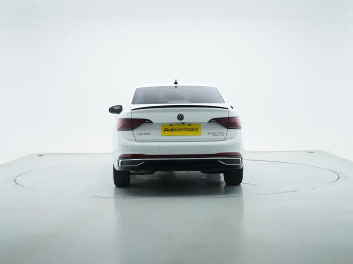 Volkswagen Sagitar 2023 Model 300TSI DSG Beyond Edition – фото 6