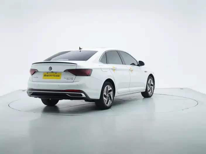 Volkswagen Sagitar 2023 Model 300TSI DSG Beyond Edition – фото 7