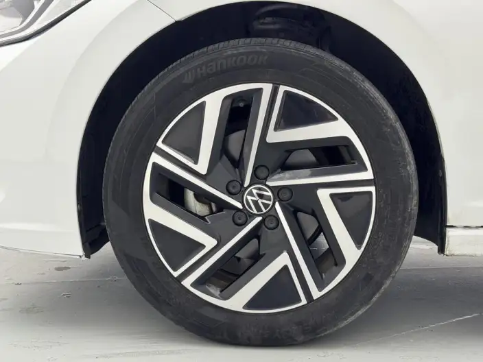 Volkswagen Sagitar 2023 Model 300TSI DSG Beyond Edition – фото 9
