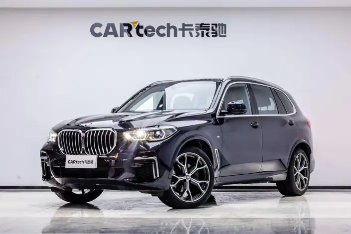 BMW X5 2022 Model Facelift xDrive 40Li M Sports Set – фото 1
