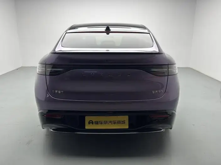 Luxeed R7 2024 Model Extended Range 37kWh Max Rear Drive Edition – фото 6