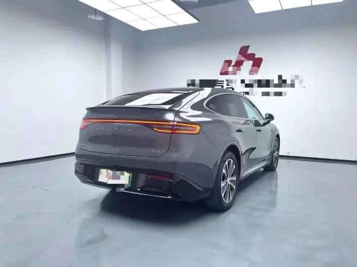 Luxeed R7 2025 Model Extended Range 53.4kWh Max Rear Drive Edition