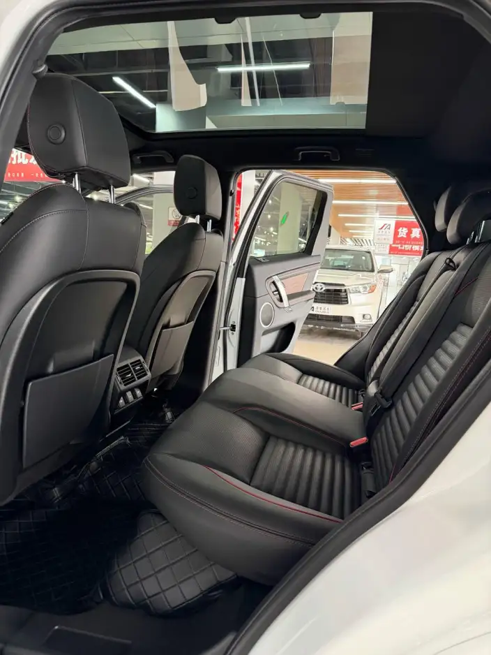 Land Rover Discovery Sport 2022 Model 249PS R-Dynamic S Performance version 5 seat – фото 7