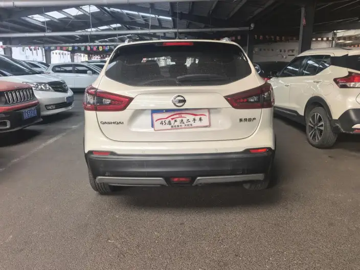 Nissan Qashqai 2022 Model 2.0L XV Smart Edition – фото 5
