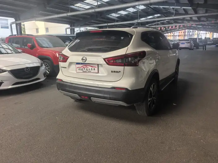 Nissan Qashqai 2022 Model 2.0L XV Smart Edition – фото 6