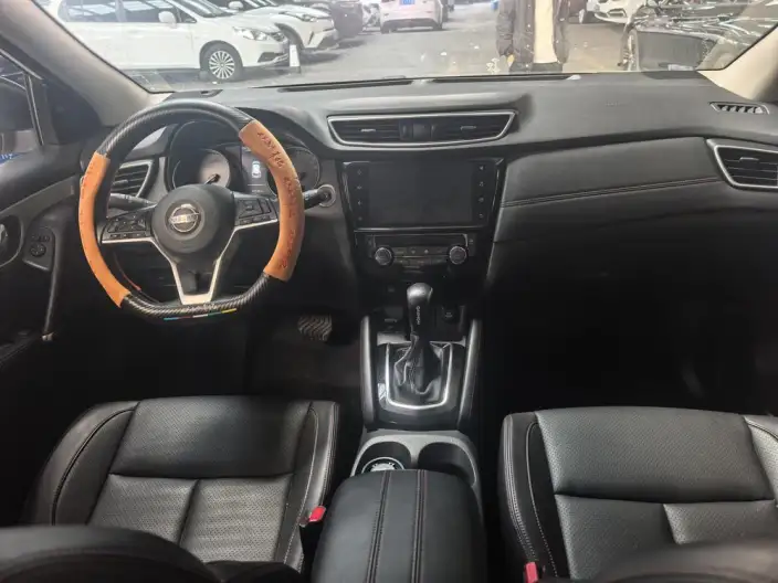 Nissan Qashqai 2022 Model 2.0L XV Smart Edition – фото 10