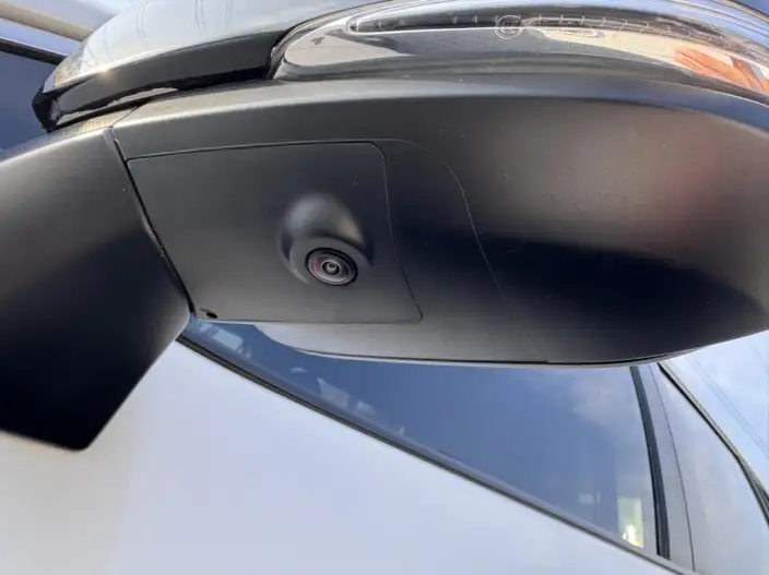 Toyota RAV4 2023 Model 2.0L CVT 2WD 20th Anniversary Platinum Memorial Edition – фото 8