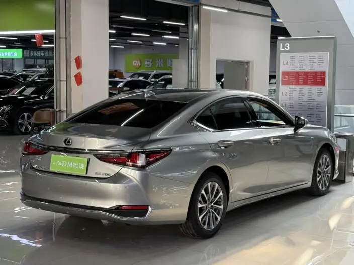 Lexus ES 2021 Model 200 Superior Edition – фото 6