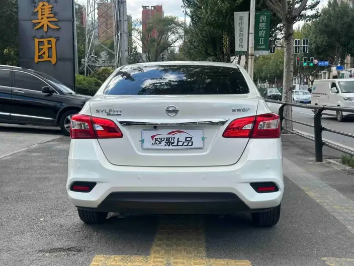 Nissan Sylphy 2022 Model 1.6L XE CVT Comfort Edition – фото 5