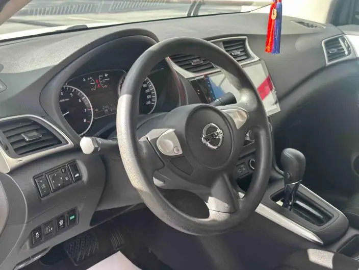 Nissan Sylphy 2022 Model 1.6L XE CVT Comfort Edition – фото 10