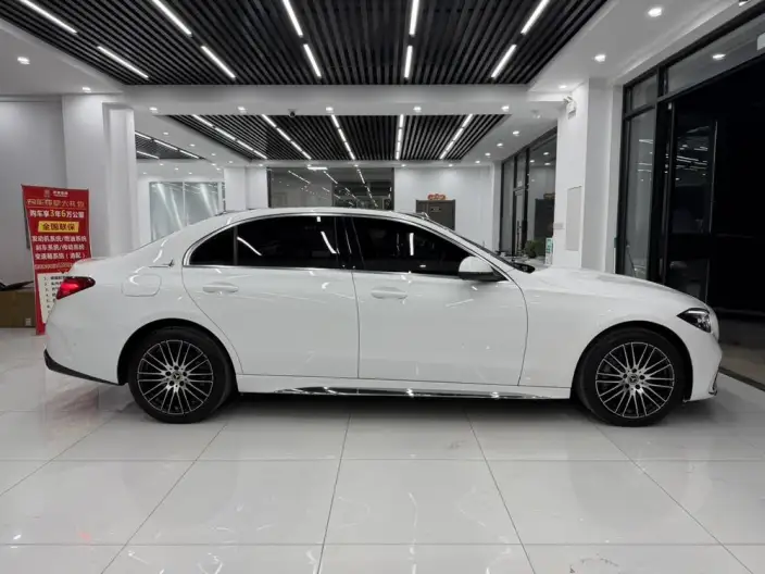 Mercedes-Benz C-Class 2023 Model Facelift C 260 L Sports Edition – фото 7