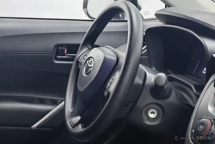 Toyota Corolla Cross 2024 Model 2.0L CVT Pioneer Edition – фото 9