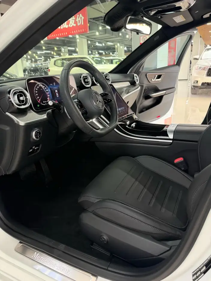 Mercedes-Benz C-Class 2023 Model C 260 L Sports Edition – фото 8