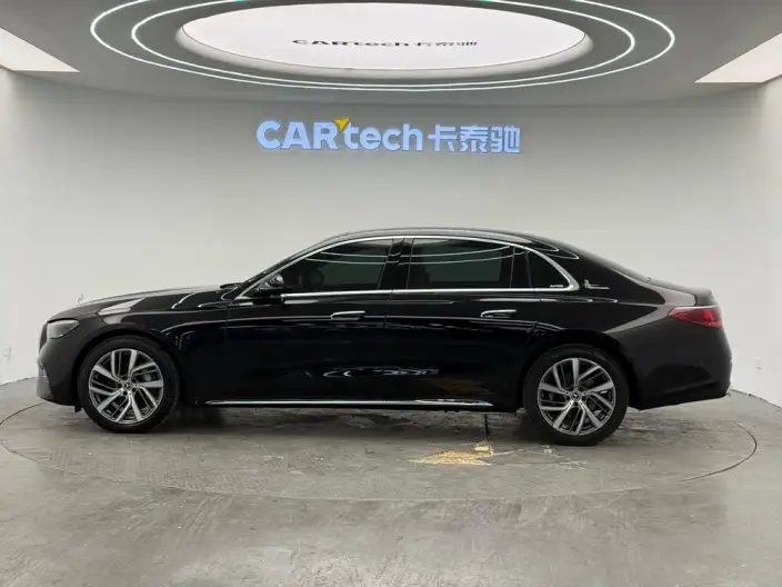 Mercedes-Benz E-Class 2024 Model E 300 L Fashion Model sedan – фото 4