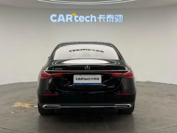 Mercedes-Benz E-Class 2024 Model E 300 L Fashion Model sedan – фото 6