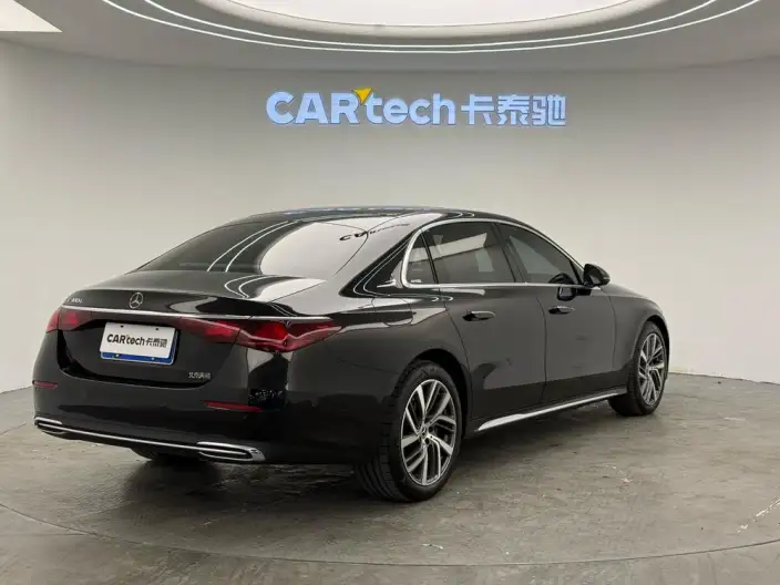 Mercedes-Benz E-Class 2024 Model E 300 L Fashion Model sedan – фото 7