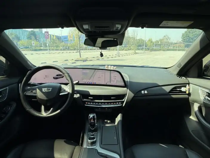 Cadillac CT5 2024 Model 28T Luxury Model Pro – фото 9