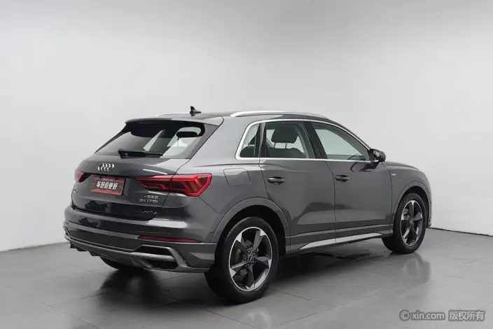 AUDI Q3 2023 Model 35 TFSI Fashion Dynamic Model 1.5T – фото 4