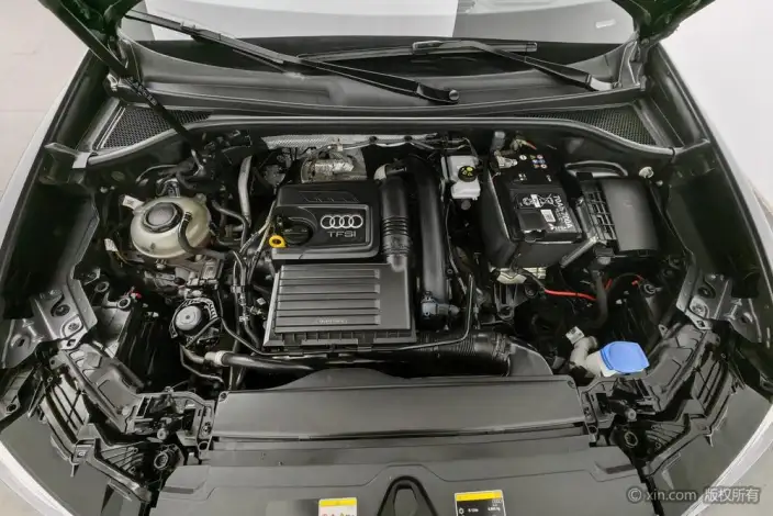 AUDI Q3 2023 Model 35 TFSI Fashion Dynamic Model 1.5T – фото 5