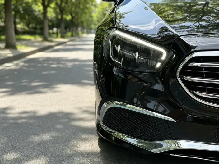 Mercedes-Benz E-Class 2022 Model Facelift II E 300 L Luxury Model sedan – фото 9
