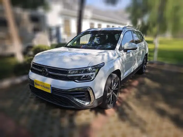 Volkswagen Tharu 2024 Model 300TSI 2WD Full Moon Edition – фото 1
