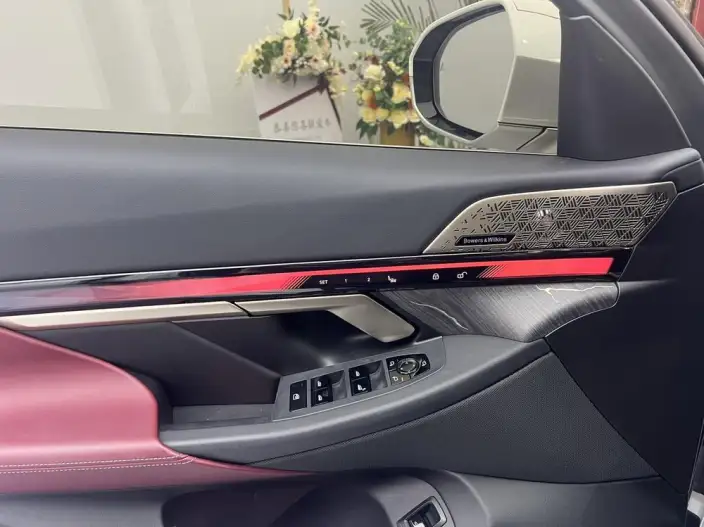 BMW 5 Series 2024 Model 530Li Exclusive Model M Sports Set – фото 9