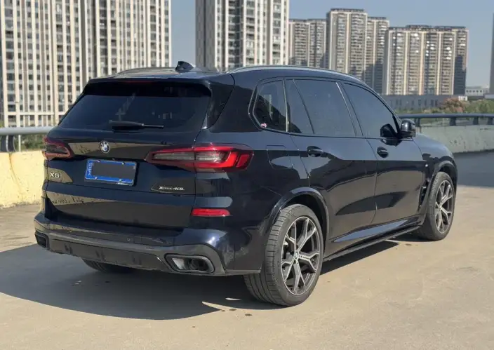 BMW X5 2022 Model Facelift xDrive 40Li M Sports Set – фото 6
