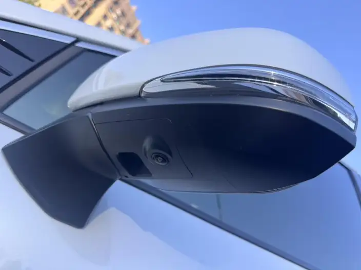 Toyota Sienna 2023 Model Hybrid 2.5L Platinum edition – фото 8