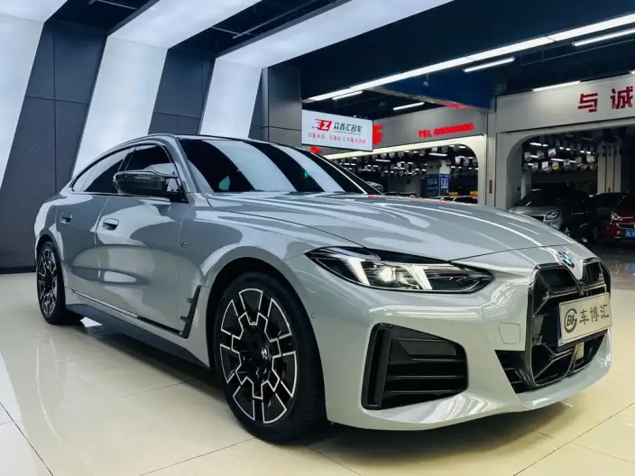 BMW 4 Series 2024 Model 430i Gran Coupe M Sports Night Set – фото 3