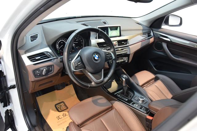 BMW X1 2019 xDrive20Li Premium – фото 4