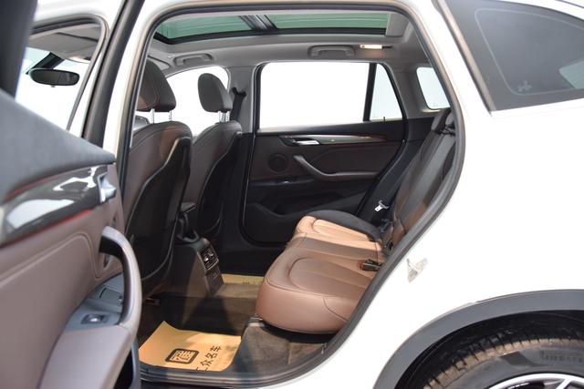 BMW X1 2019 xDrive20Li Premium – фото 5