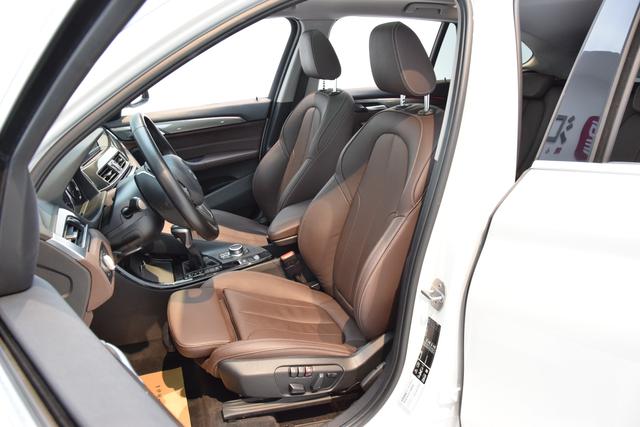 BMW X1 2019 xDrive20Li Premium – фото 6