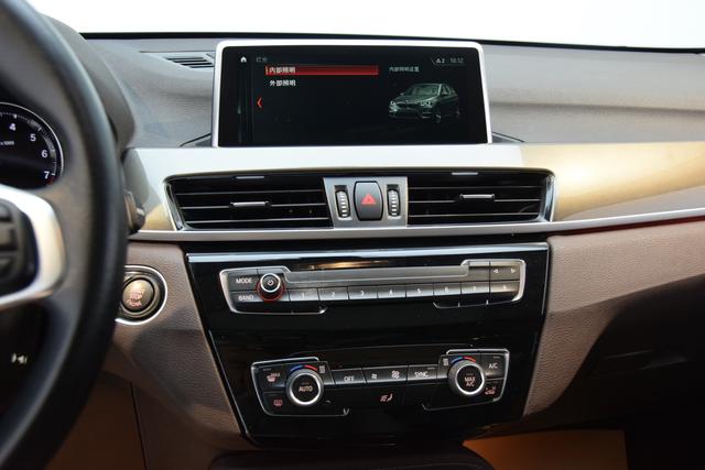 BMW X1 2019 xDrive20Li Premium – фото 9