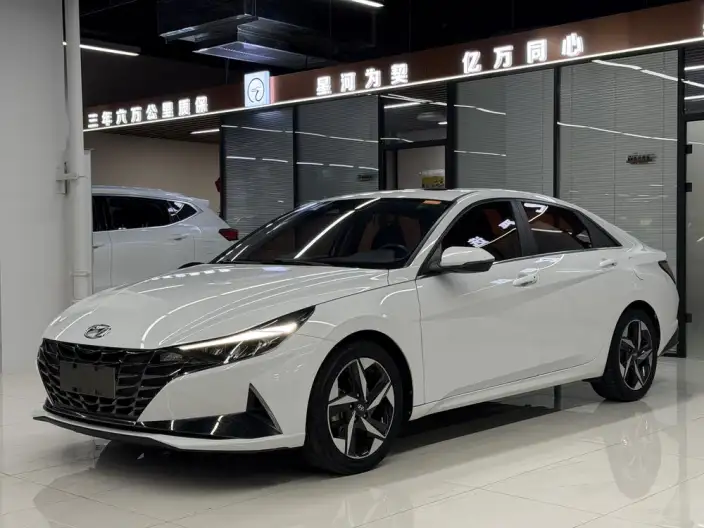 Hyundai Ioniq 2022 Model 1.5L CVT LUX Premium Edition