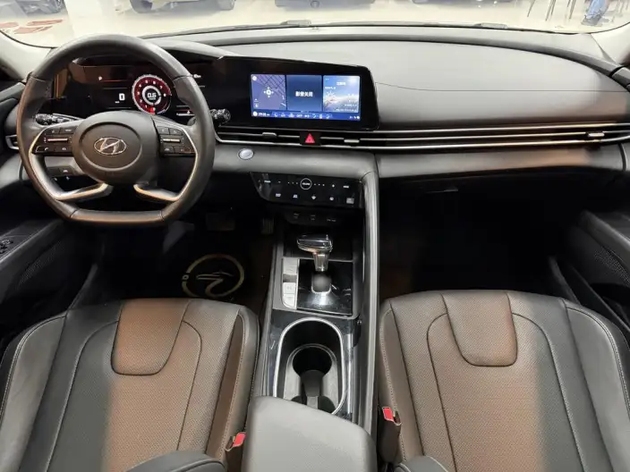 Hyundai Ioniq 2022 Model 1.5L CVT LUX Premium Edition – фото 10