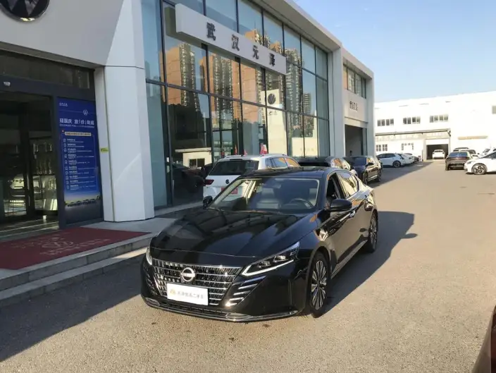 Nissan Teana 2022 Model 2.0L XL-TLS Yuexiang Edition – фото 1