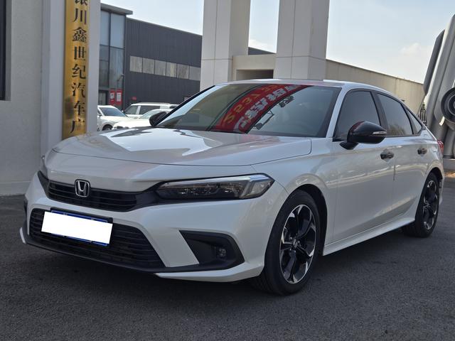 Honda Civic 2022 240TURBO CVT Dynamic – фото 1